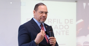 Director de la Defensa Pública, invitado de honor en el lanzamiento de la Maestría en Litigación Estratégica de UNEFA