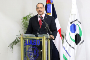 Oficina Nacional de Defensa Pública Sensibiliza a Autoridades de San Francisco de Macorís con el Taller "Ponte en Mis Zapatos".