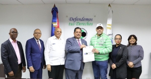 Director de la Defensa Pública recibe visita del presidente del Colegio Dominicano de Notarios