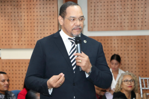 Director de la ONDP, participa en la semana Derecho a Saber de la DIGEIG.