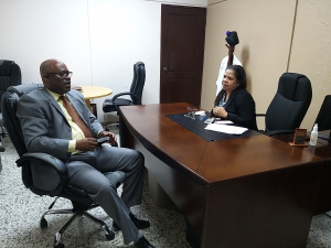 Defensa Pública se reúne con presidenta del Tribunal Colegiado del Distrito Judicial de Peravia.