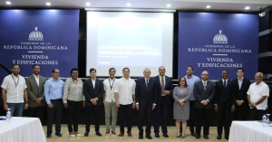 Director de la Oficina Nacional de Defensa Pública, Lcdo. Rodolfo Valentín Santos, asiste a reunión del Plan de Reforma Penitenciaria