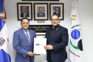 El Director de la Oficina de Defensa Pública recibe visita del Presidente del Consejo Nacional de Drogas