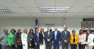 ONDP y ONAPRE se reúnen para buscar alternativas y disminuir la prisión preventiva mediante pagos de garantías económicas.