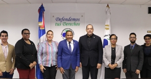 Senador Rodríguez Adames visita al Director de la Defensa Pública