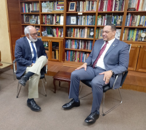 Director Periódico Nuevo Diario recibe en su despacho al Director de la ONDP.